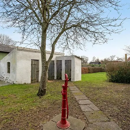Holiday home 3 Bedroom Awesome In Tranekaer *