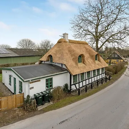 3 Bedroom Awesome In Tranekaer Holiday home *