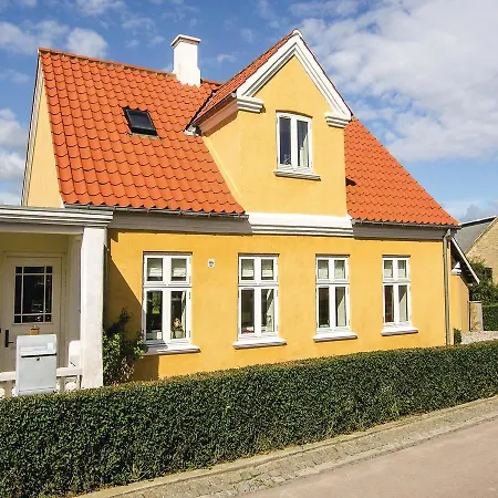 Dom wakacyjny Three-bedroom Holiday In Tranekar Lohals